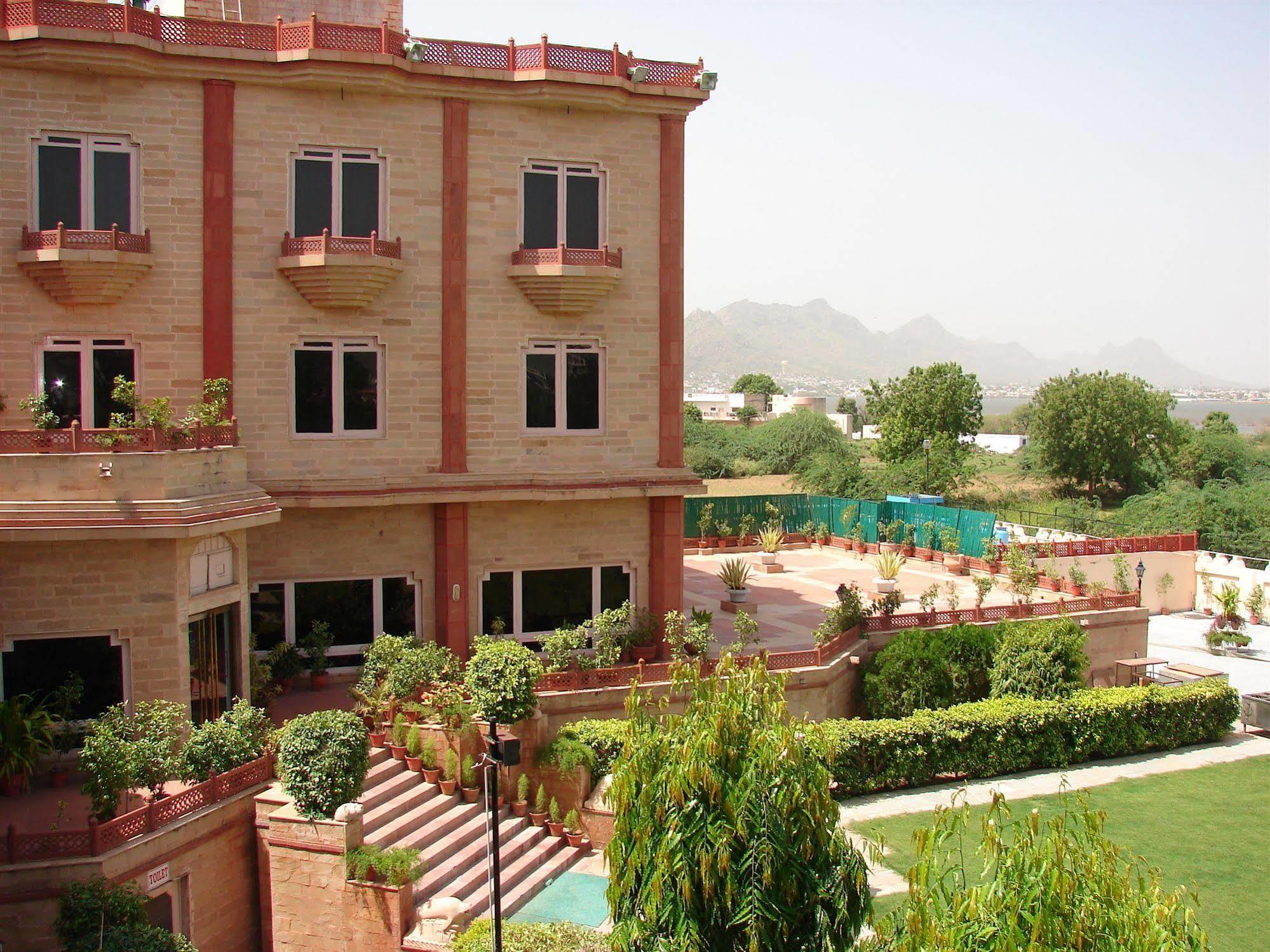 Mansingh Palace, Ajmer Exterior photo